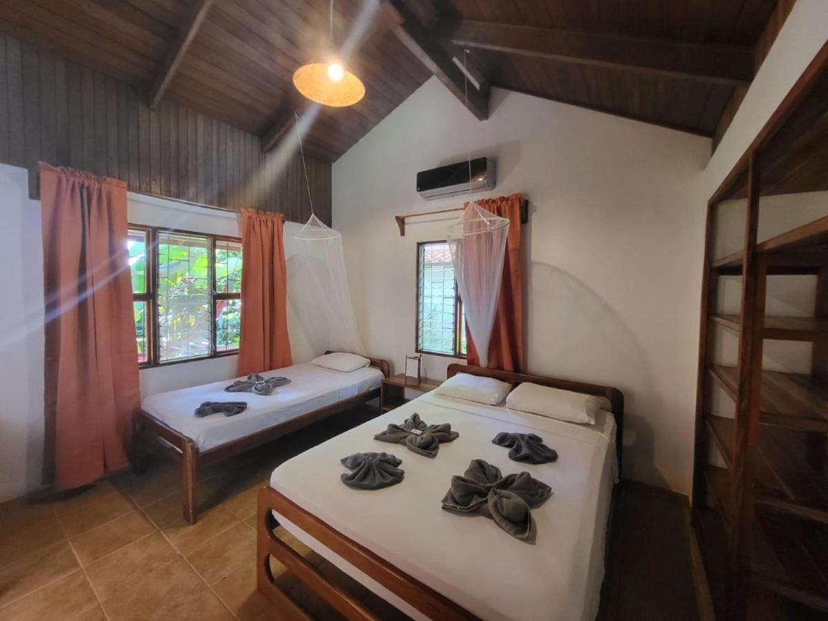 Escape Caribeno Hotel Puerto Viejo de Talamanca Buitenkant foto