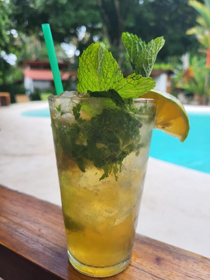 Escape Caribeno Hotel Puerto Viejo de Talamanca Buitenkant foto