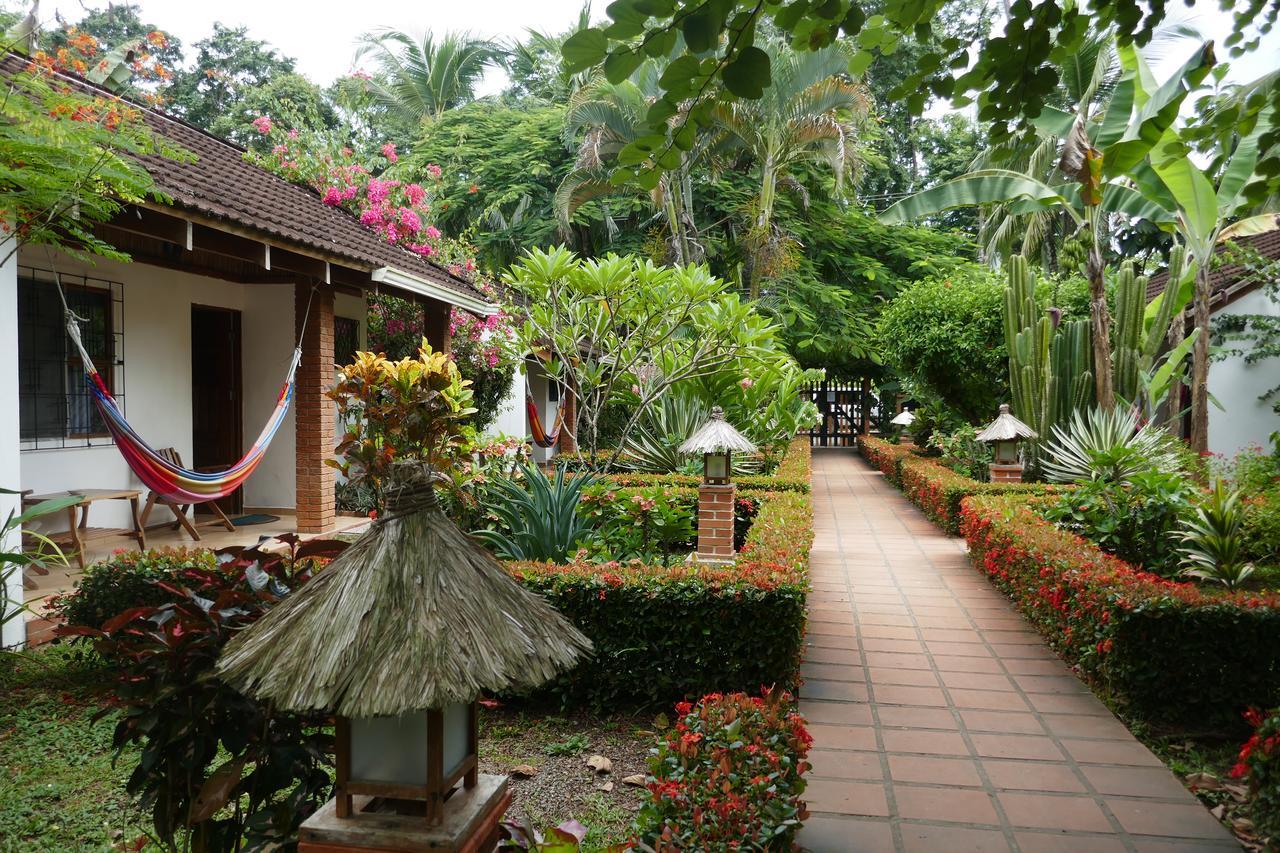 Escape Caribeno Hotel Puerto Viejo de Talamanca Buitenkant foto